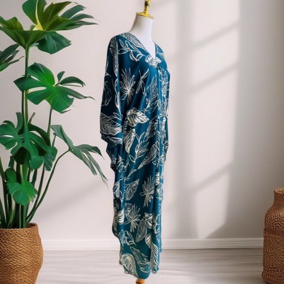 0136/ Dark Teal Long Kaftan, Rayon Viscose Material - Picture 8 of 13